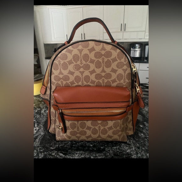 COACH Campus Backpack 23 in signature canvas - Picture 1 of 5
